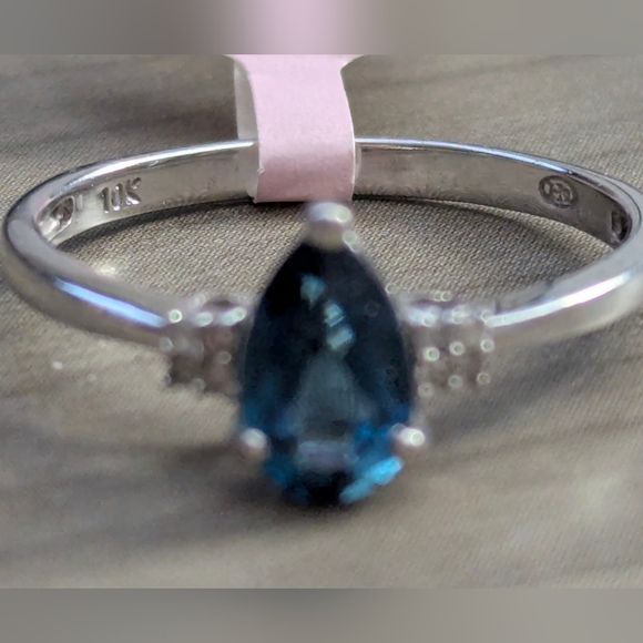 London Blue Topaz & Diamond Ring 10K White Gold Pear Teardrop Cut Engagement - Picture 2 of 4